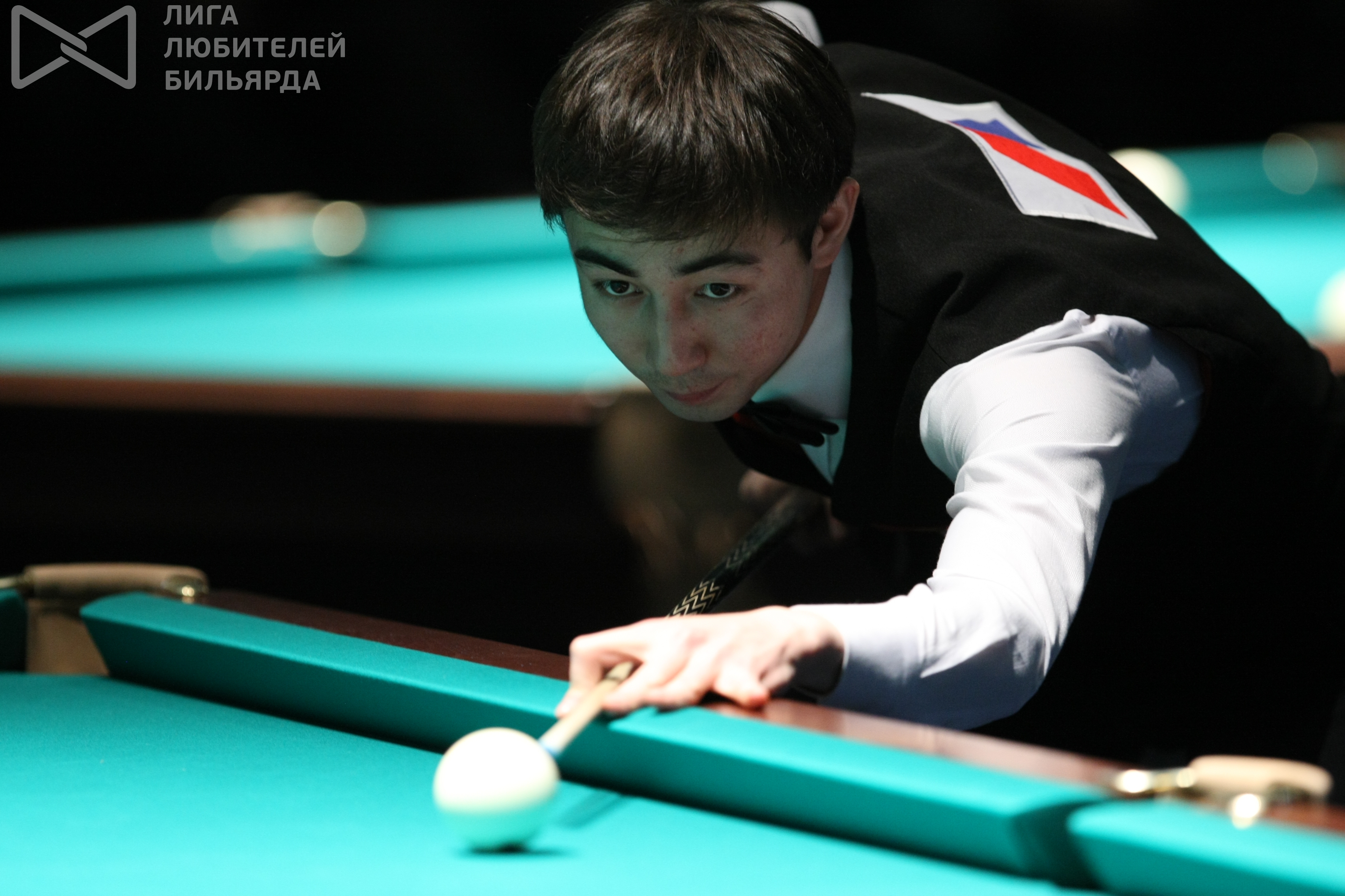 лепшаков, дастан базаркулович. канат сагынбаев бильярд. бильярд фото. бильярд кыргызстан. ратбеков бильярд.