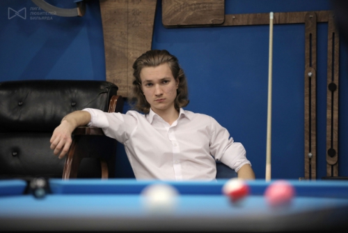 Сейчас бы домой, поспать... Сейчас бы домой, поспать...