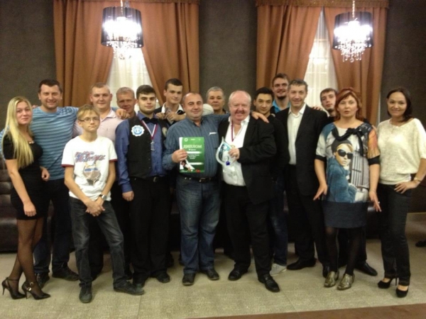 (с) Виктор Ларионов