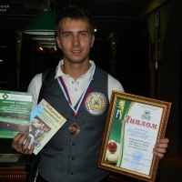Макаров Ярослав получил призы от родного клуба