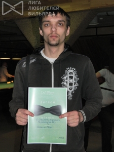 Олег не сдает позиции Олег не сдает позиции