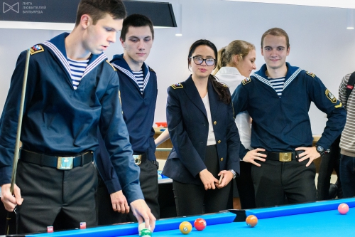 Курсанты Макаровки всегда одеты по форме