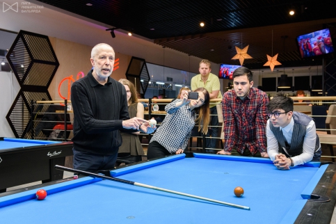 По сложившейся традиции, перед турниром пройдет мастер-класс Алексея Осиновского. Он же проведет конкурсную программу