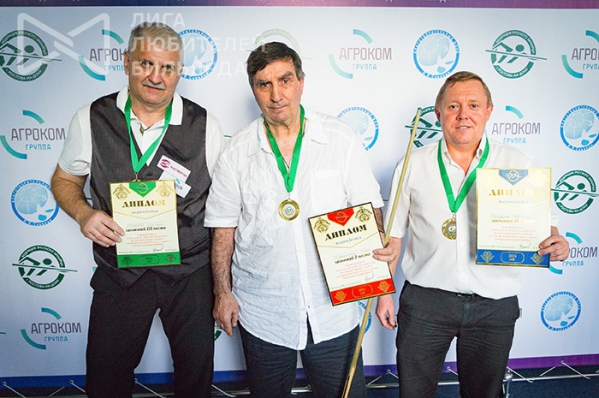 Победитель и призеры чемпионата г. Ростова-на-Дону по "Свободной пирамиде" 2016г. (Михаил Парфенов - бронза, Гиви Ильич Анфимиади - золото и Александр Незабудкин - серебро)