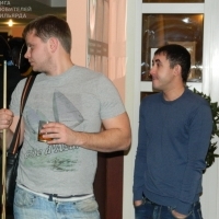 А Жулин Сергей за ним наблюдает