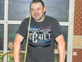 Сергей Кирюшин решил развеяться за игрой Сергей Кирюшин решил развеяться за игрой