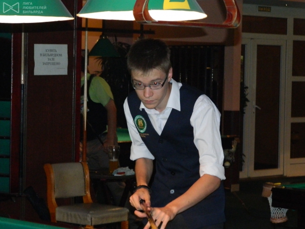 Дмитрий Выхристюк опрятен и аккуратен