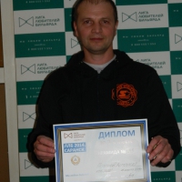 Виталий Потапов держит марку