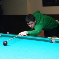 Иван следил за успехами друга