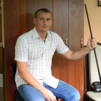 Вячеслав Цыбезов разрабатывает ногу