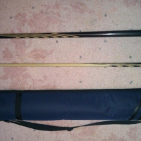 Кии в синем чехле