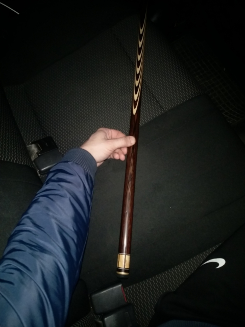 Просьба помочь в опознании мастера