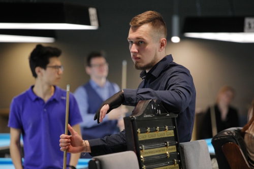 Михаил Казаков пообещал устроить пир для всех, если выиграет турнир