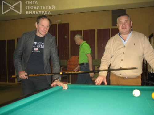 В «Т-35» можно встретить много известных людей. На «Клубный вклад» во вторник заглянул актер театра и кино Даниил Спиваковский