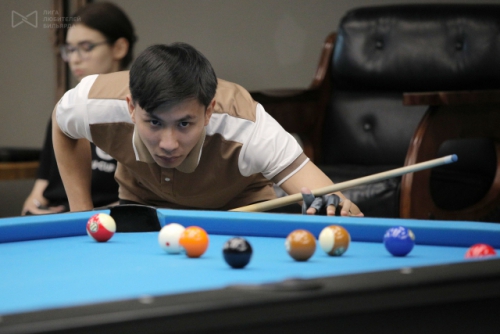 Студент ИТМО до последнего вел трансляции, снимая и комментируя игры товарищей