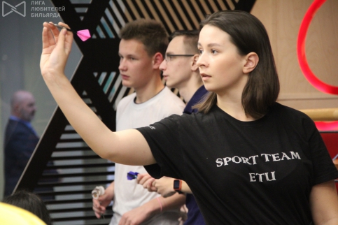 Берём пример по дресс-коду