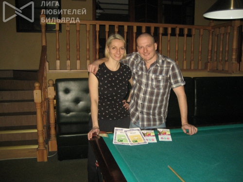 Вера обнимать обнимает, а играть не хочет