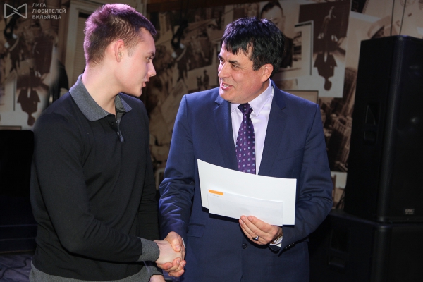 "Александр Энговатов"