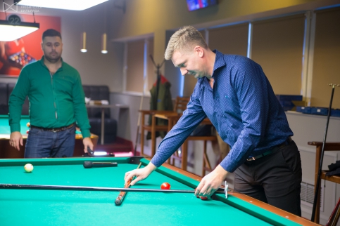 Леонид «Капитан Трюк» Михайлов с легкостью выполнял трюковые удары под восторженные возгласы публики