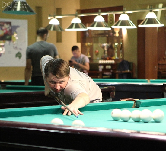 Владимир Бондарев