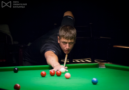 Новая звезда любительского снукера Петербурга Сергей Чернобривец