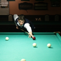 Антон пока в творческом поиске