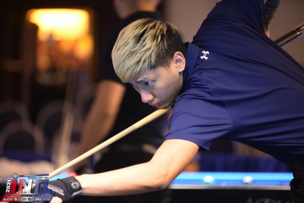 Джеймс Аранас