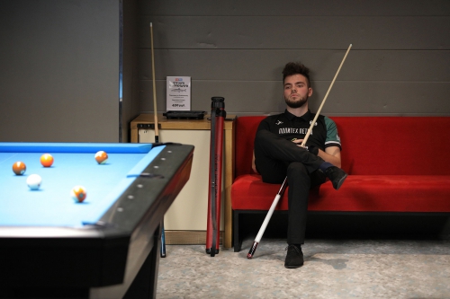 Михаил Богданов поймал дзен и отдыхает