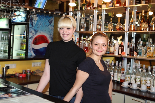 Дамы с интересом наблюдали за баталиями