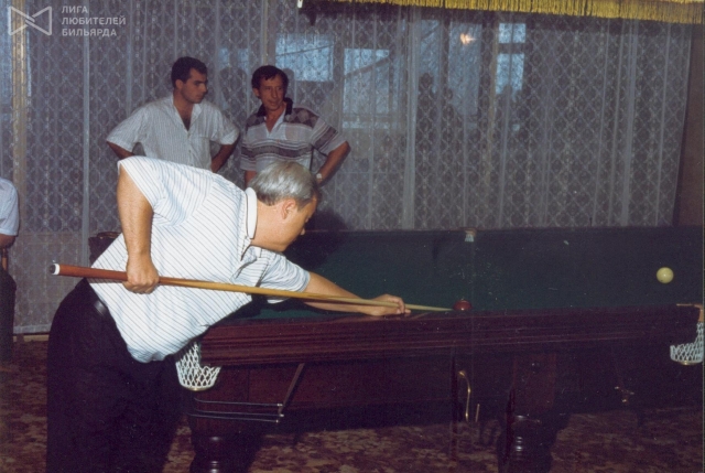 billiard12.jpg