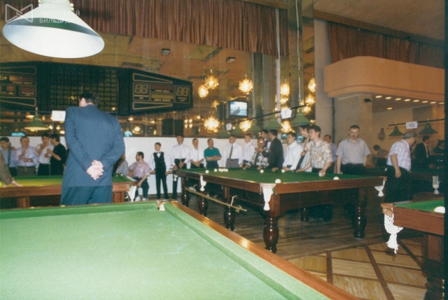billiard52.jpg