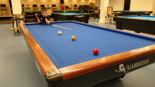 Примерно так это будет выглядеть, только в Центре бильярда PLAYPOOL