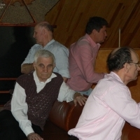 Ветераны не сдают позиции