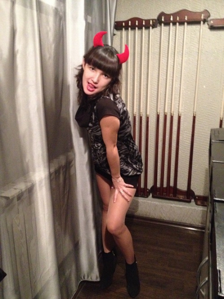 Анна Султанова