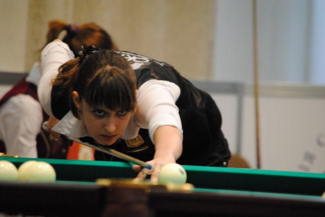 первая пошла!