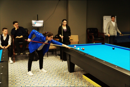 Цвет моря — цвет студентов университета морского и речного флота им. Макарова